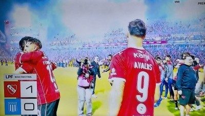 Independiente 1 - Racing 0: Ávalos fue el héroe de la tarde negra de Maravilla