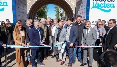 Pullaro y Llaryora le pidieron al Gobierno priorizar el trabajo y la baja de retenciones