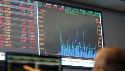 Lunes negro en Brasil: La Bolsa de San Pablo suspendió sus operaciones y el real se devalúa 10%